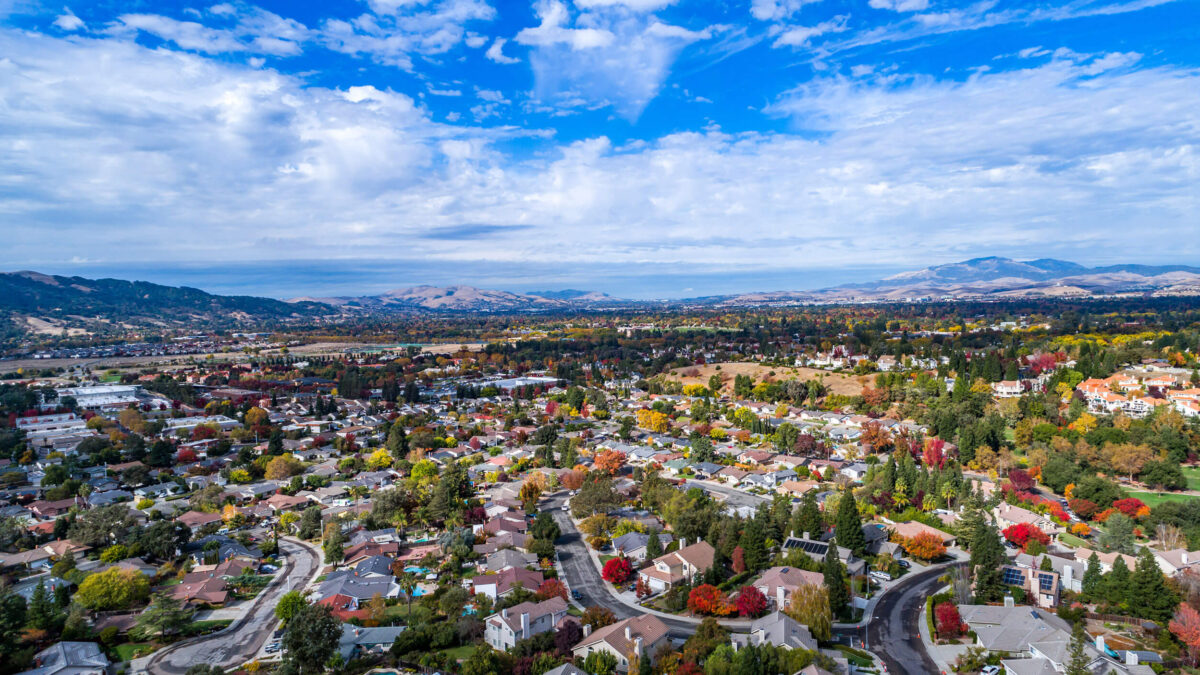 homes with view in Pleasanton